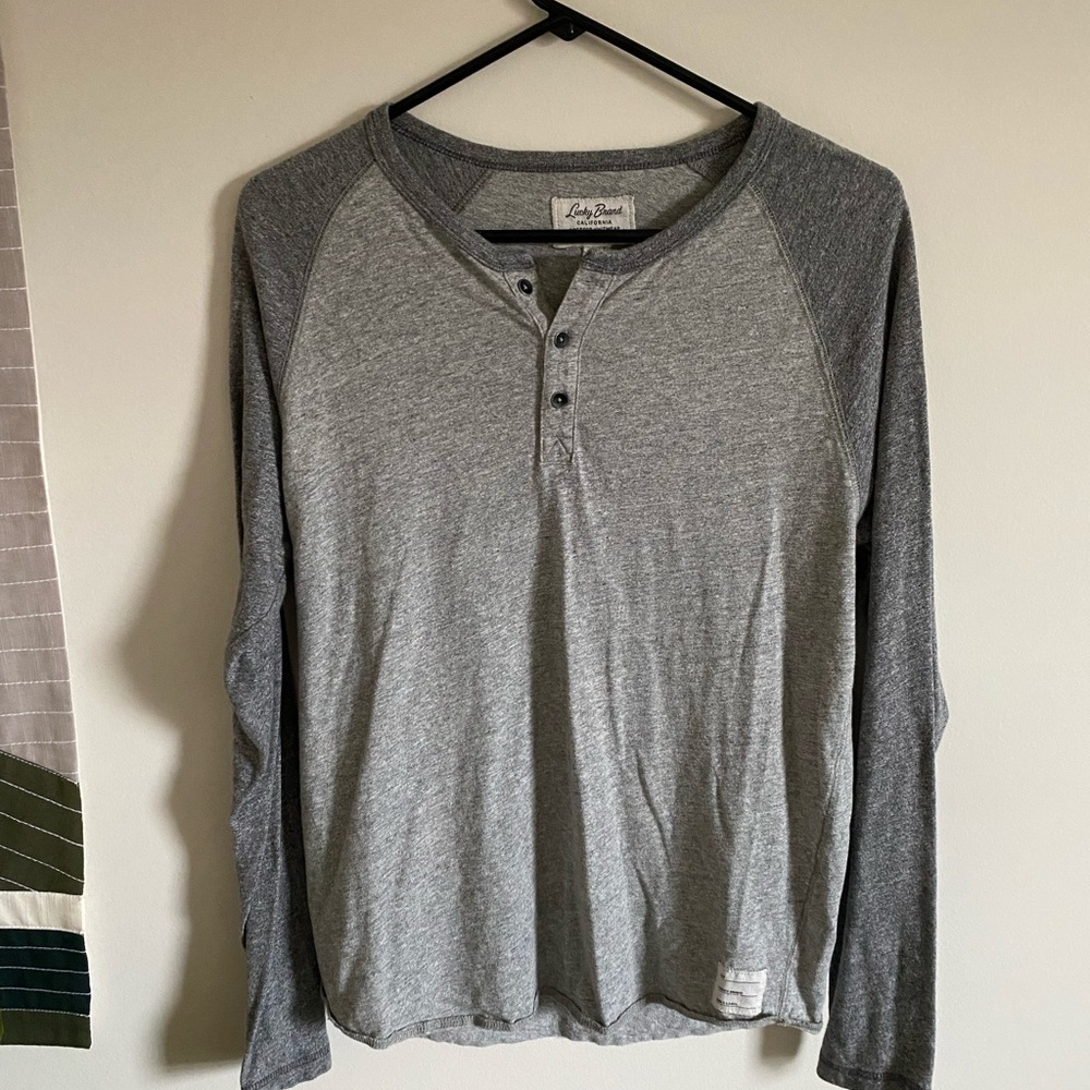Lucky Brand long sleeve Henley. Size medium.